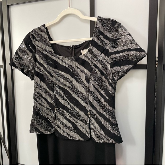 Vintage Joseph Ribkoff Couture Silver & Black Sparkle Striped Aline Evening Gown - Picture 7 of 16